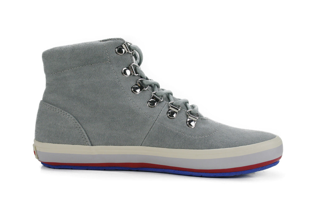 Women's Shamar